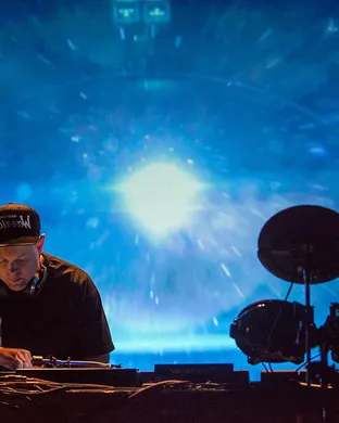 DJ Shadow Saint Paul