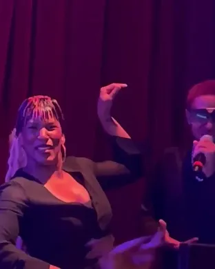 Liv Warfield Minneapolis