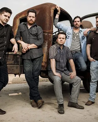 Micky and The Motorcars Minneapolis