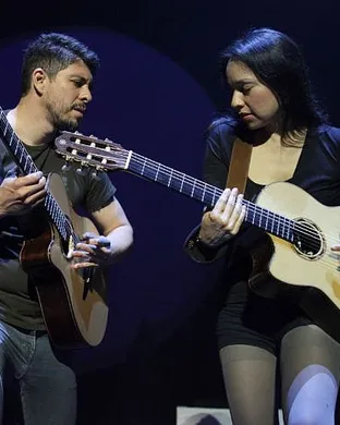 Rodrigo Y Gabriela  Saint Paul