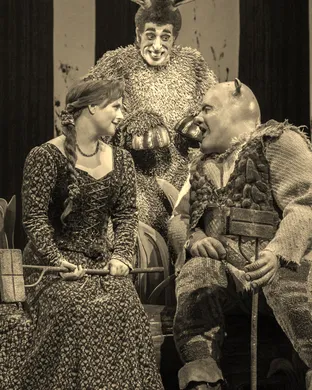 Shrek The Musical Red Wing