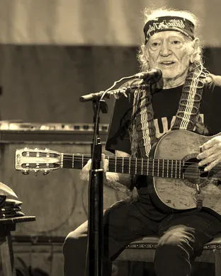 Willie Nelson Shakopee